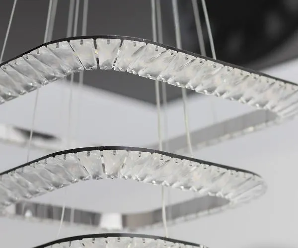 Elegant With Balcony & Parking By Renters アパート ワルシャワ