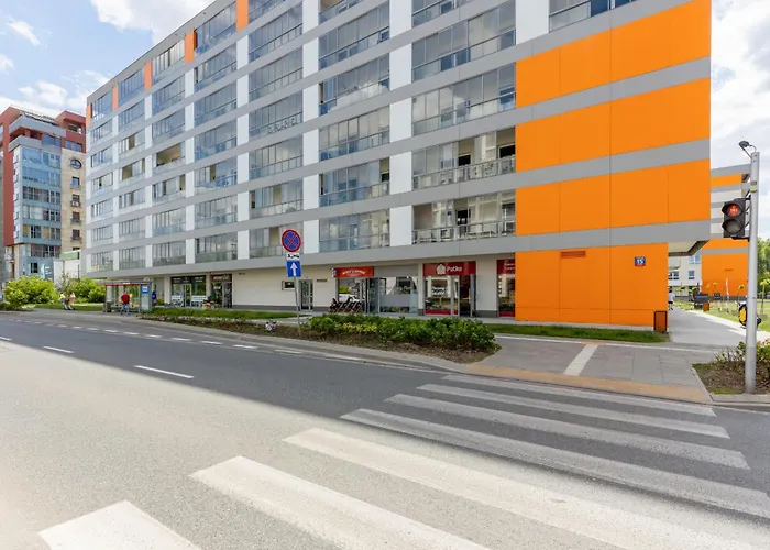 アパート Elegant With Balcony & Parking By Renters